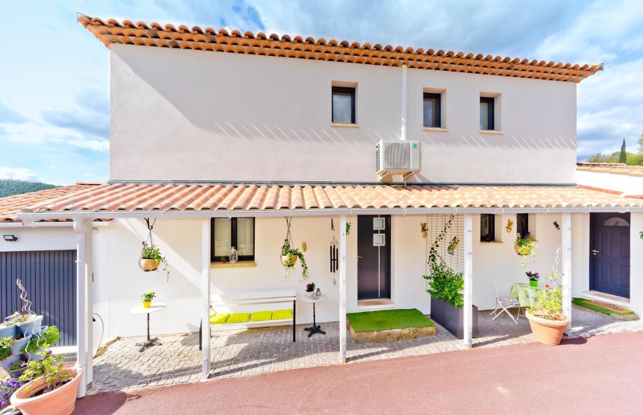 Villa Quietude Bagnols-en-Foret Exterior photo